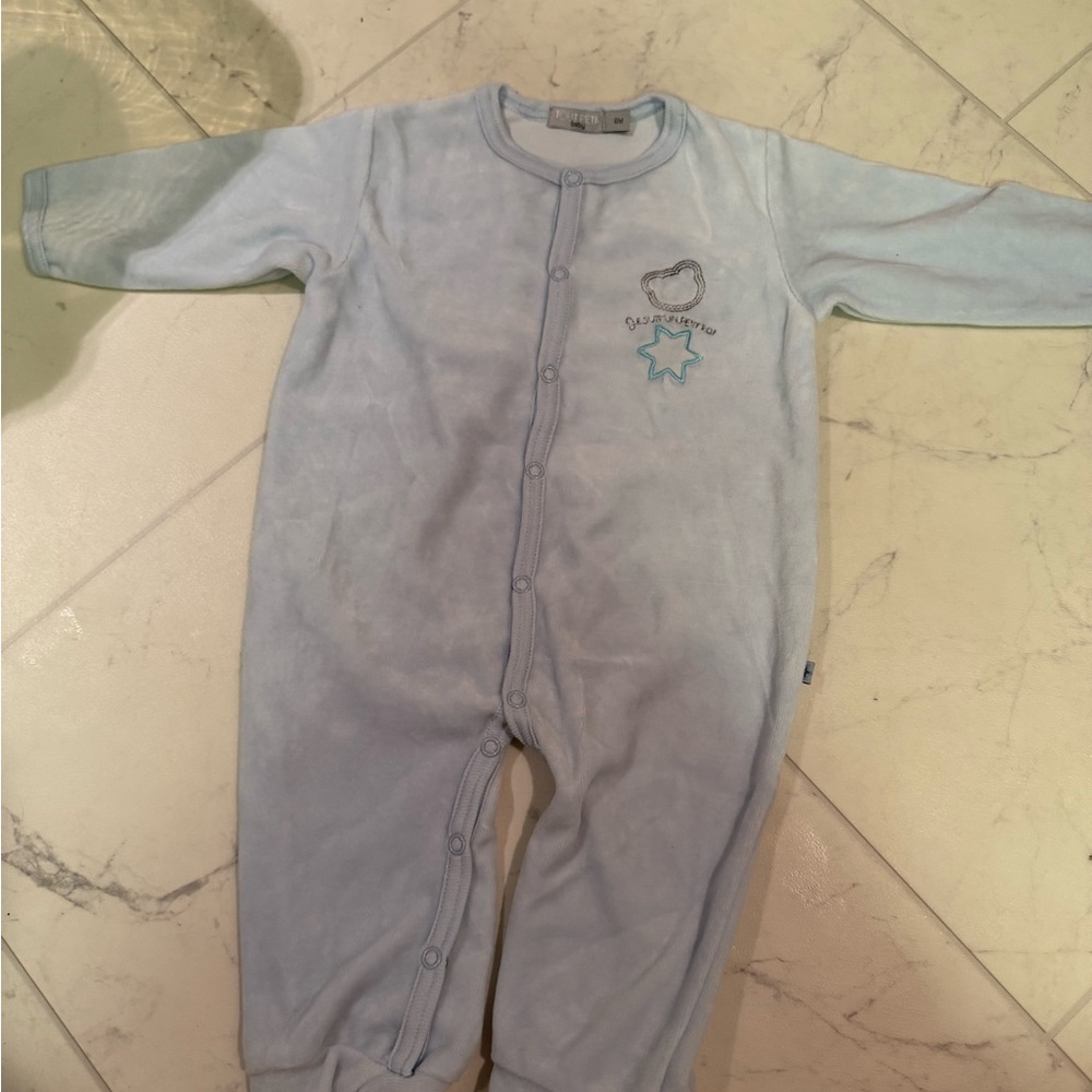 Baby Blue Onesie with Star and Bear Design 2 items